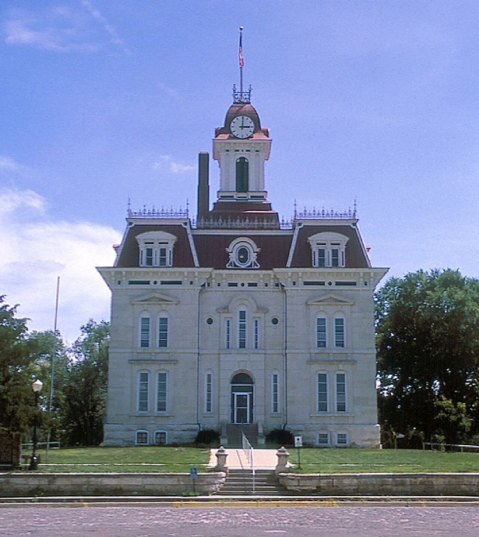 Chase County Courthouse