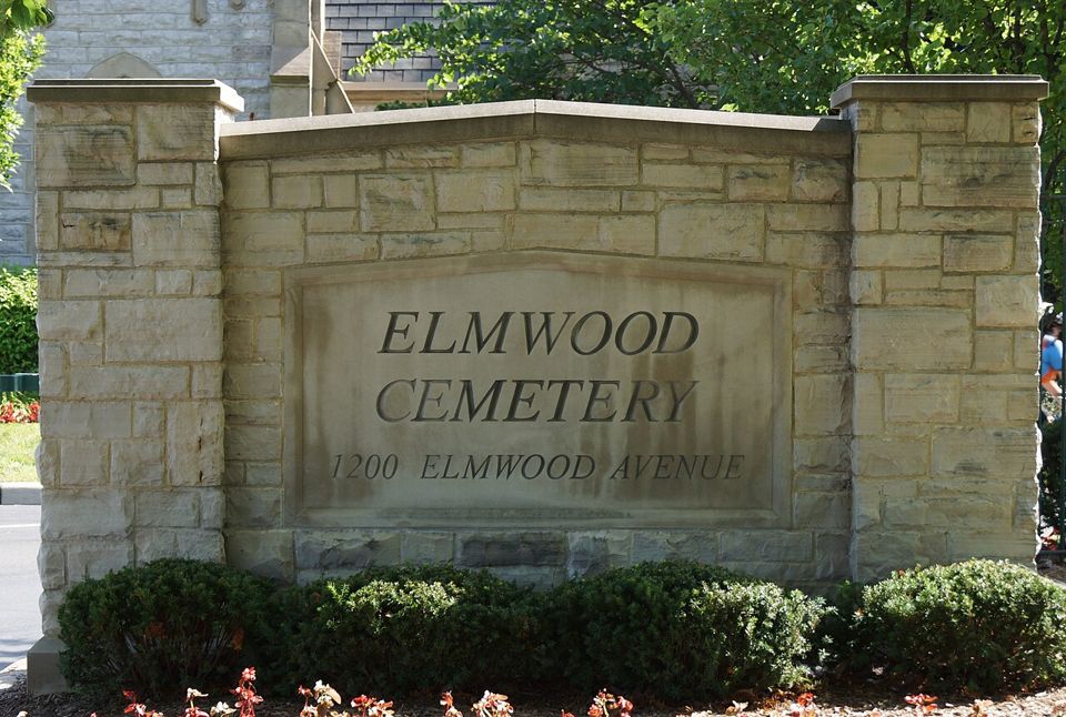 Elmwood Cemetery Detroit